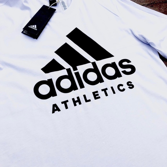 Adidas white tee shirt - Picture 4 of 4